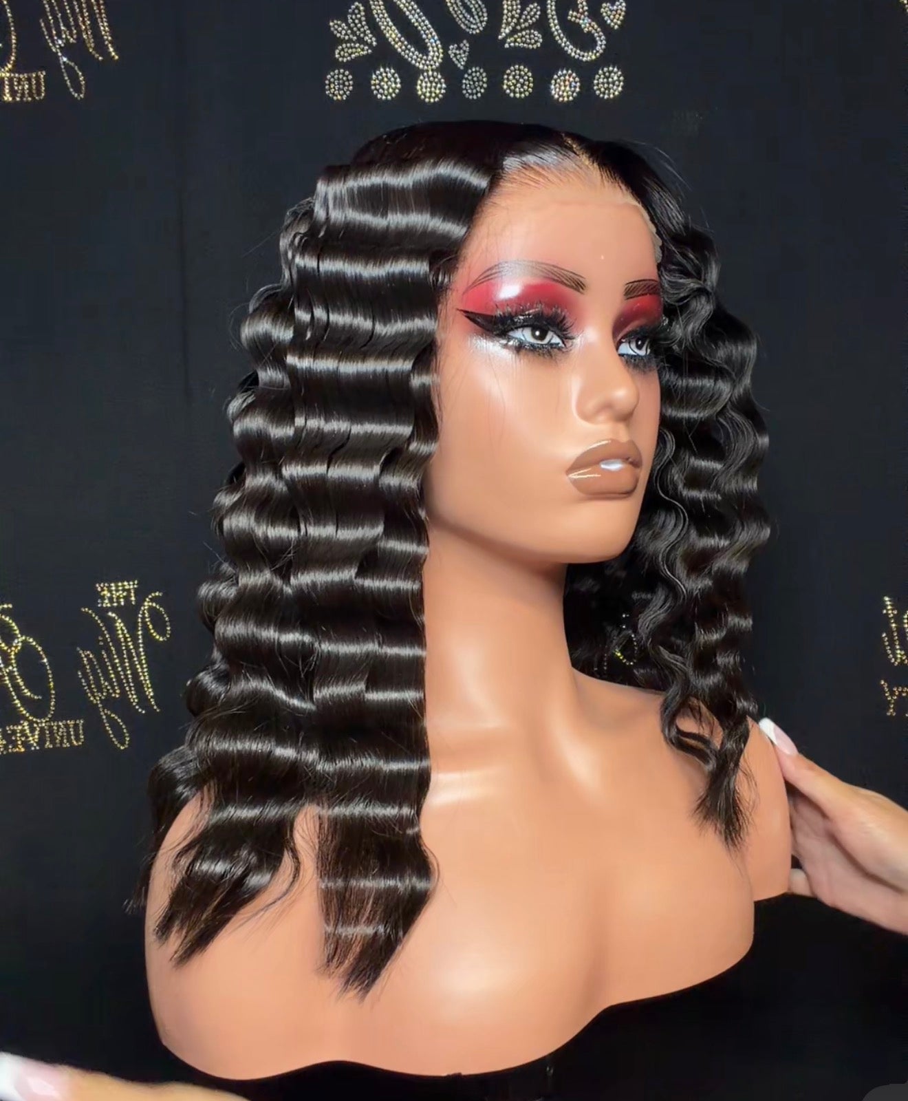 The Onyx Crimp Bob