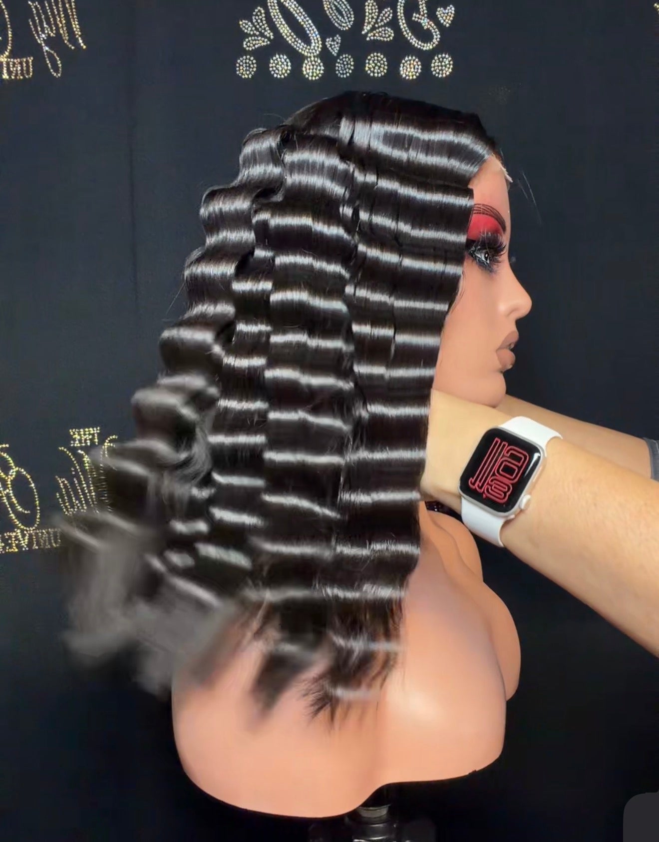 The Onyx Crimp Bob