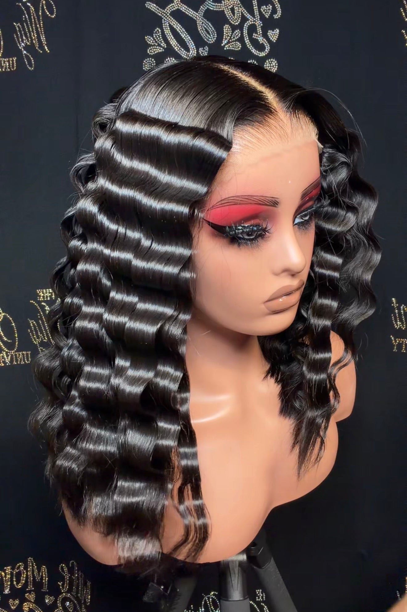 The Onyx Crimp Bob